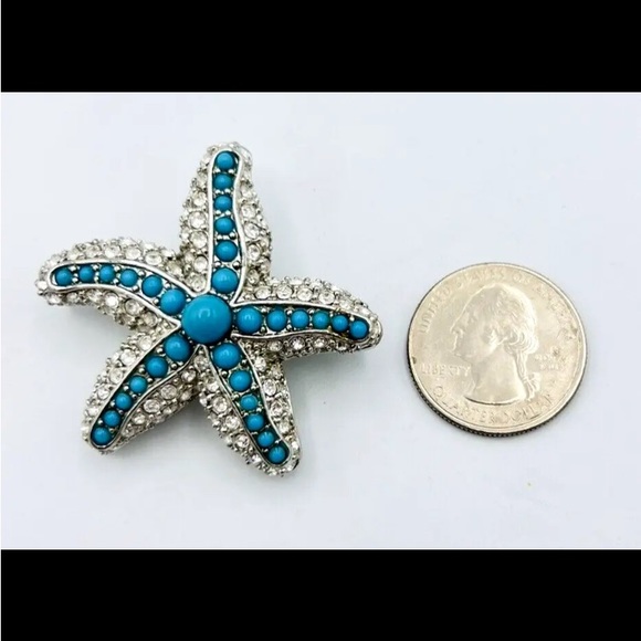 Stella & Dot Silver Tone Faux Turquoise Rhinestone Starfish Brooch Pendant - Picture 2 of 3